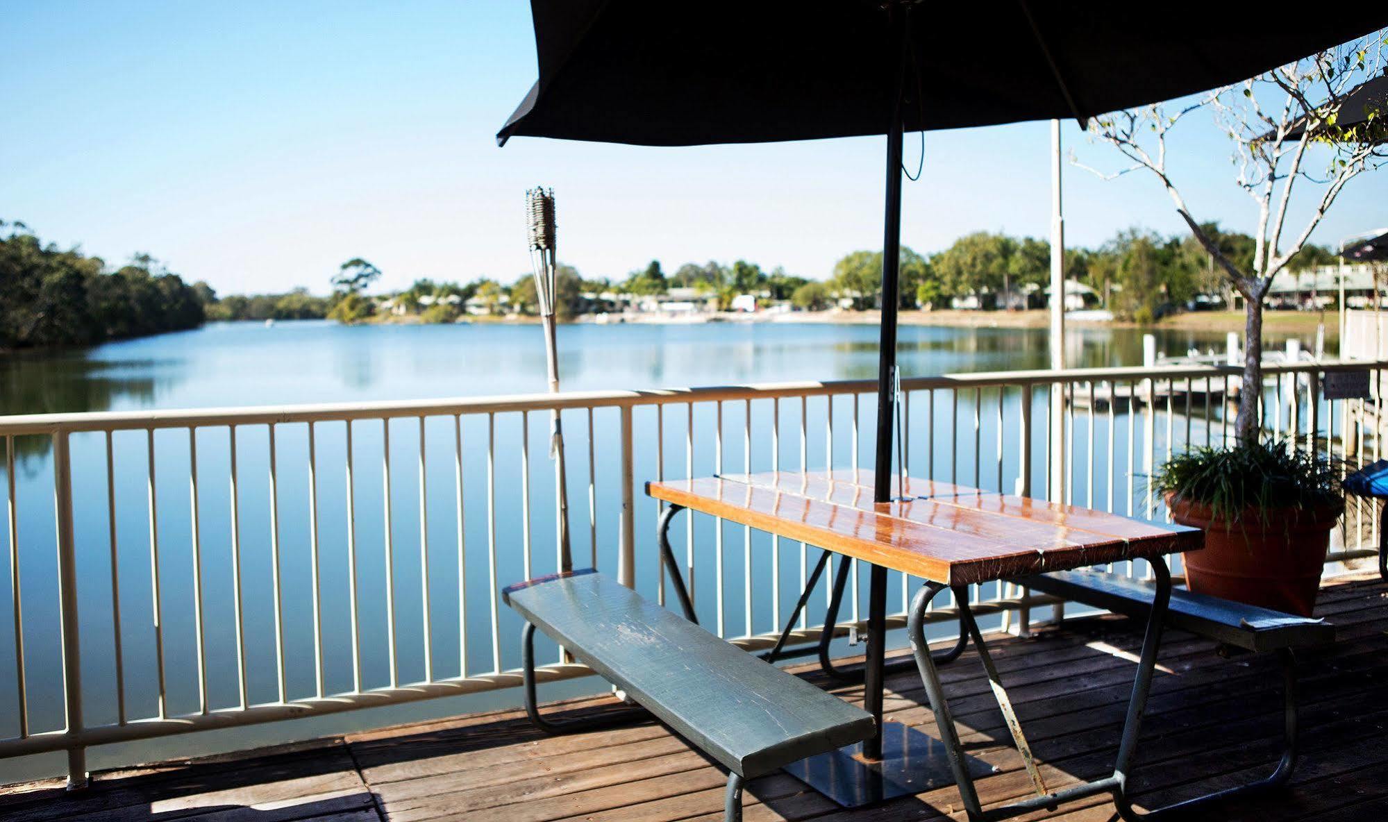 Nightcap At Waterfront Hotel Maroochydore Exterior foto